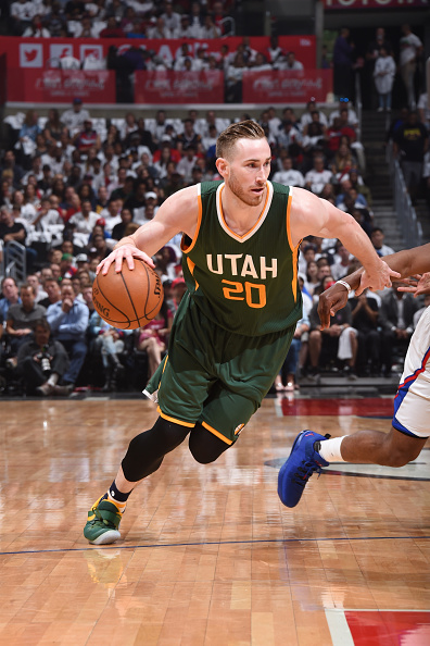 郑钦文通过 郑钦文通过